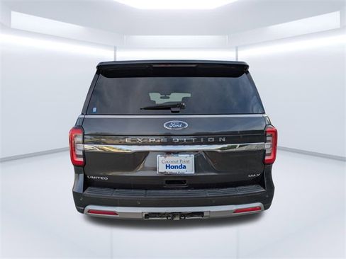 Used 2024 Ford Expedition Max Limited image 5