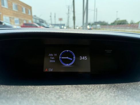 Used 2016 Honda CR-V Touring image 37