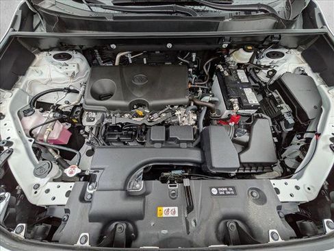Used 2025 Toyota RAV4 XLE image 21