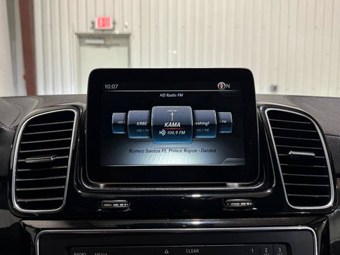 Used 2018 Mercedes-Benz GLS 450 4MATIC image 38