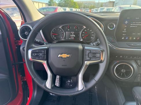 Used 2025 Chevrolet Blazer LT image 28