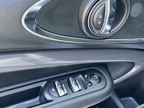 Used 2017 MINI Cooper Clubman S FWD image 38