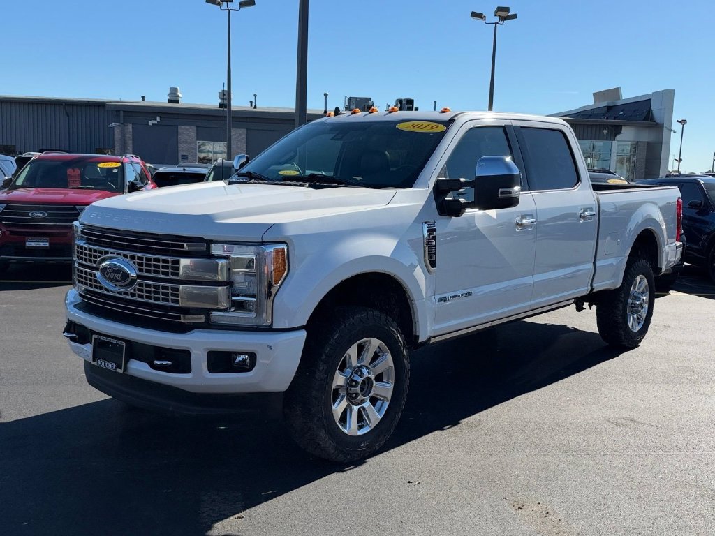 Certified 2019 Ford F350 Platinum w/ Platinum Ultimate Package AWD/4WD image 2