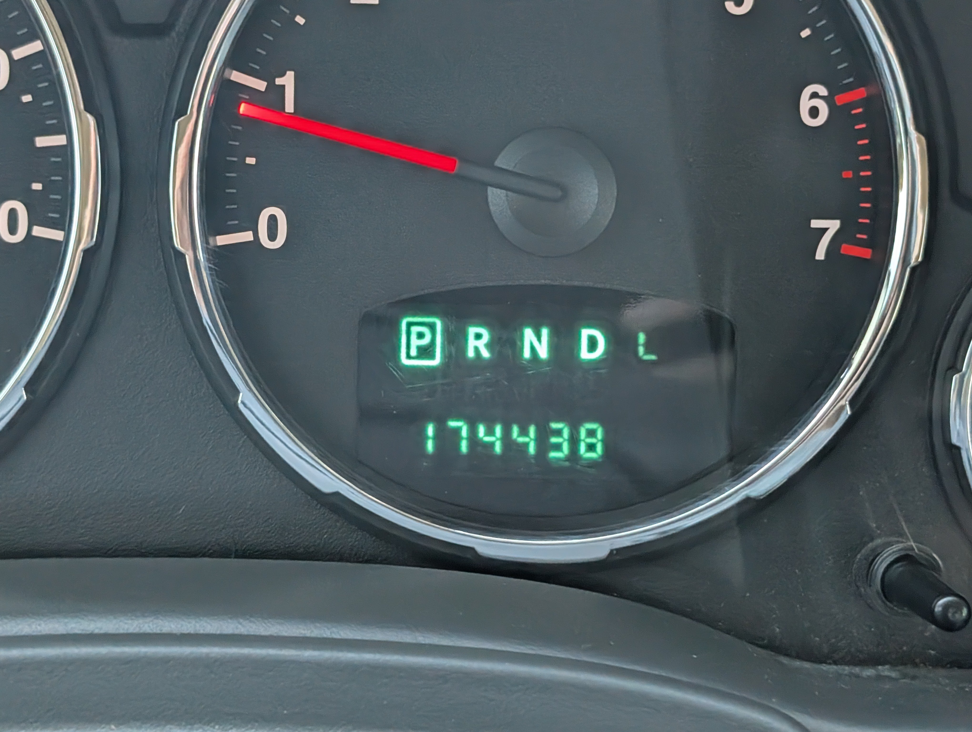 Used 2008 Jeep Liberty Sport w/ Popular Equipment Group AWD/4WD image 19