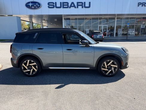 Used 2025 MINI Cooper Countryman S image 2