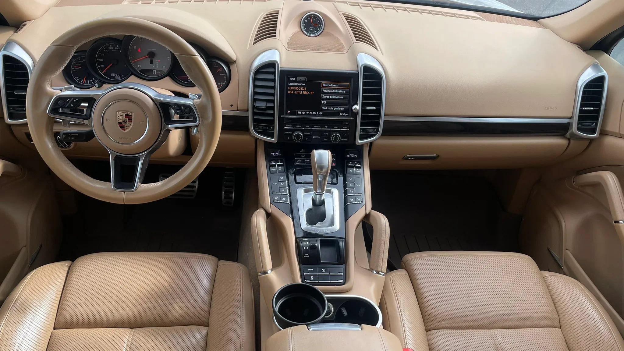 Used 2016 Porsche Cayenne S AWD/4WD image 12