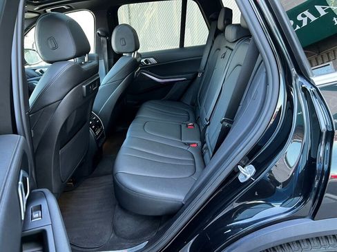 Used 2022 BMW X5 xDrive40i w/ Premium Package AWD/4WD image 23