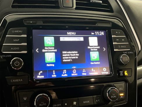 Used 2023 Nissan Maxima SR w/ Sport Mat Group image 15