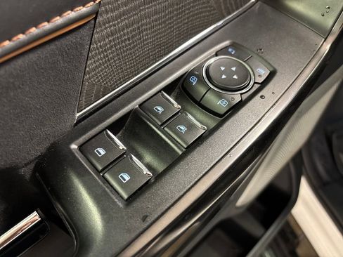 Used 2022 Ford F150 Platinum w/ Equipment Group 701A High image 22