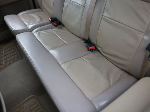 Used 2006 Ford F150 XLT image 15