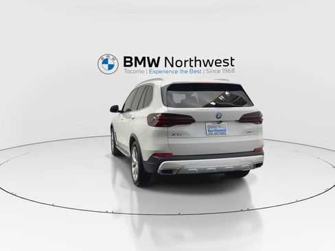 Used 2024 BMW X5 xDrive50e w/ Premium Package AWD/4WD image 13