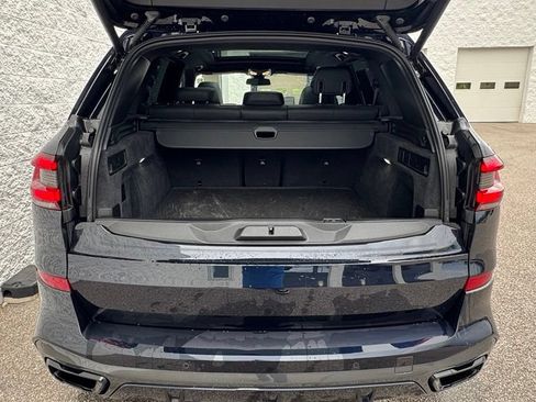 Used 2022 BMW X5 xDrive40i w/ M Sport Package AWD/4WD image 10