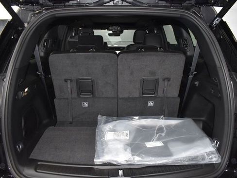 New 2026 Jeep Grand Cherokee L Limited w/ Limited Altitude Package image 36