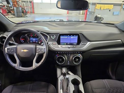 Used 2019 Chevrolet Blazer LT FWD image 17