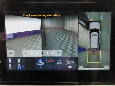 Used 2025 Toyota Sequoia SR5 image 19