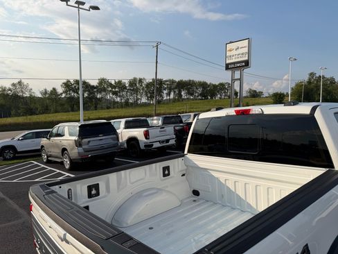 Used 2022 Ford F150 Platinum w/ Equipment Group 701A High AWD/4WD image 12