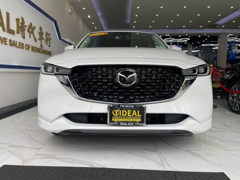 Used 2024 MAZDA CX-5 AWD 2.5 S w/ Preferred Package image 3
