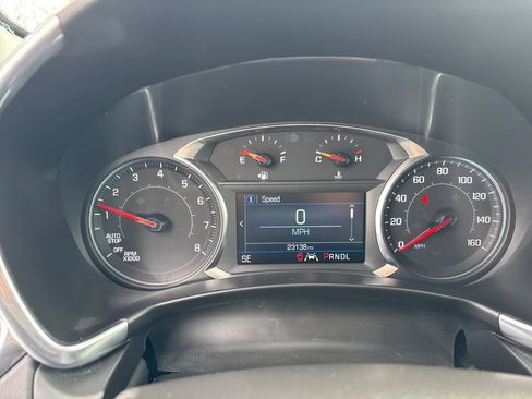 Used 2024 Chevrolet Equinox LT w/ LPO, Floor Liner Package AWD/4WD image 34