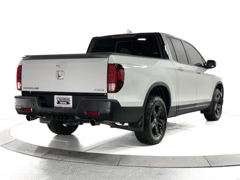 Used 2022 Honda Ridgeline Black Edition image 11