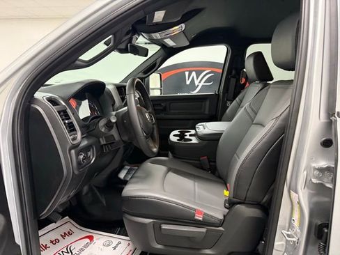 New 2026 RAM 2500 Tradesman w/ Chrome Appearance Group image 10