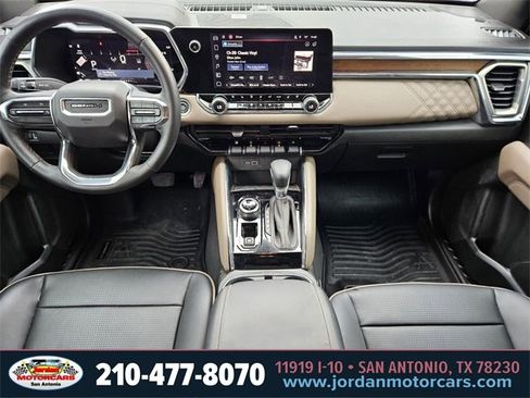 Used 2024 GMC Canyon Denali image 14