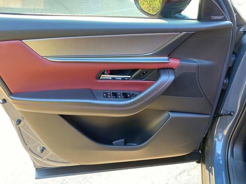 Used 2026 MAZDA CX-70 3.3 Turbo S w/ Premium Package image 12