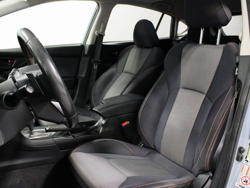 Used 2018 Subaru Crosstrek 2.0i Premium w/ Moonroof Package image 8