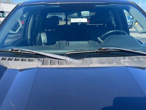 Used 2017 Ford F250 Lariat w/ Lariat Value Package image 5