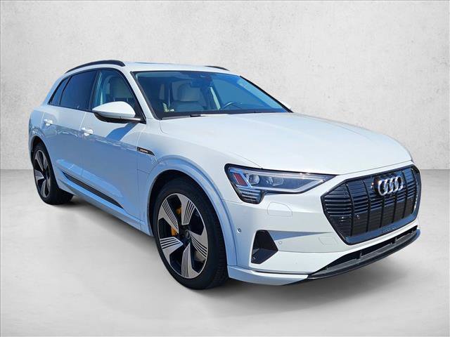 Used 2023 Audi e-tron Premium Plus w/ Premium Plus Package AWD/4WD image 3