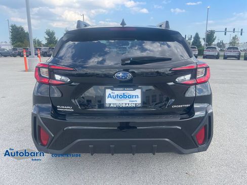 Used 2025 Subaru Crosstrek 2.5i Limited AWD/4WD image 4