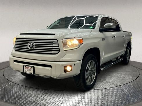 Used 2017 Toyota Tundra Platinum image 4