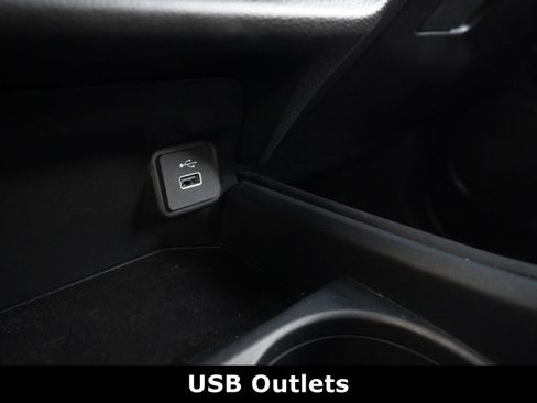 Used 2025 Honda HR-V Sport image 10