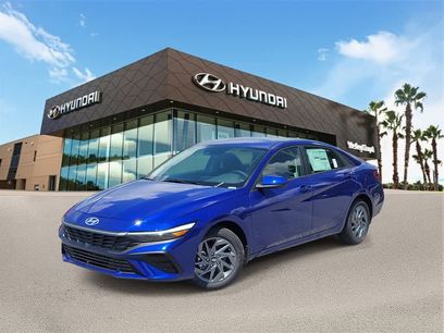 New 2025 Hyundai Elantra Blue