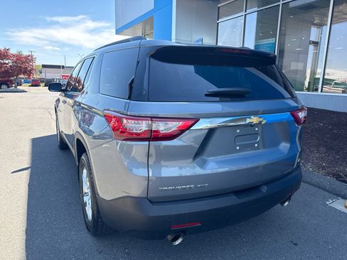 Used 2019 Chevrolet Traverse LT AWD/4WD image 8