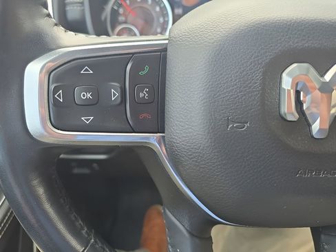 Used 2023 RAM 1500 Laramie AWD/4WD image 30
