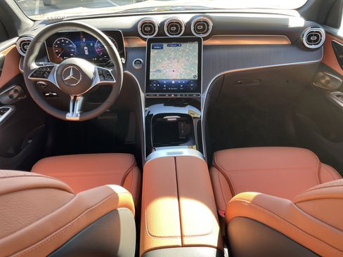 New 2026 Mercedes-Benz GLC 300 image 24