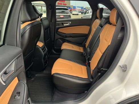 Used 2024 Ford Edge Titanium w/ Titanium Elite Package AWD/4WD image 28