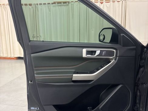 Used 2022 Ford Explorer Timberline image 17