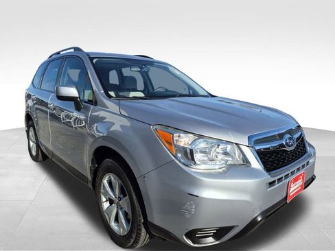 Used 2016 Subaru Forester 2.5i Premium w/ All-Weather Package image 5