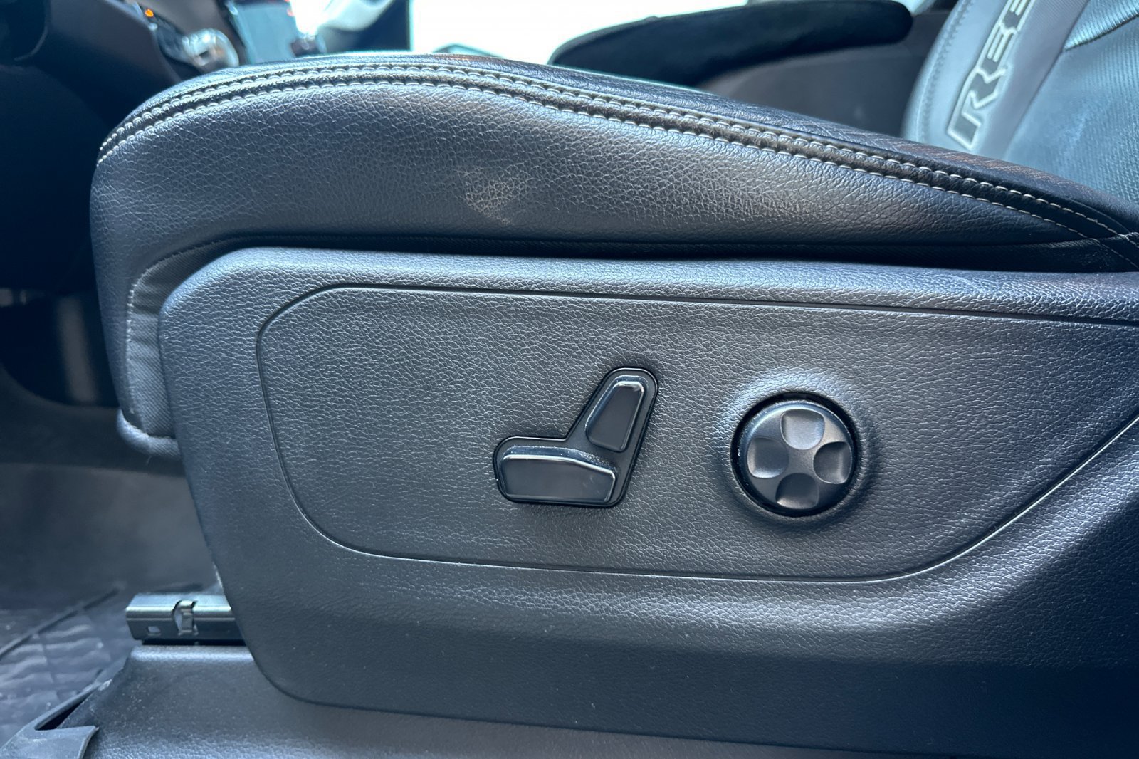 Used 2021 RAM 1500 Rebel w/ Rebel Level 2 Equipment Group AWD/4WD image 13