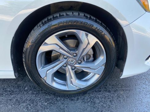 Used 2020 Honda Accord EX image 21