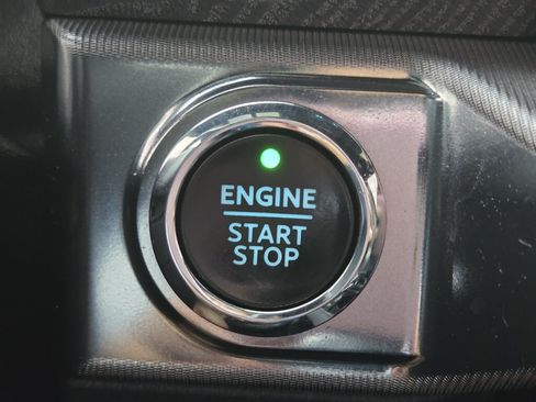 Used 2021 Ford F150 Platinum w/ Equipment Group 701A High AWD/4WD image 22