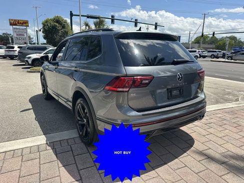Certified 2024 Volkswagen Tiguan SE R-Line FWD image 9