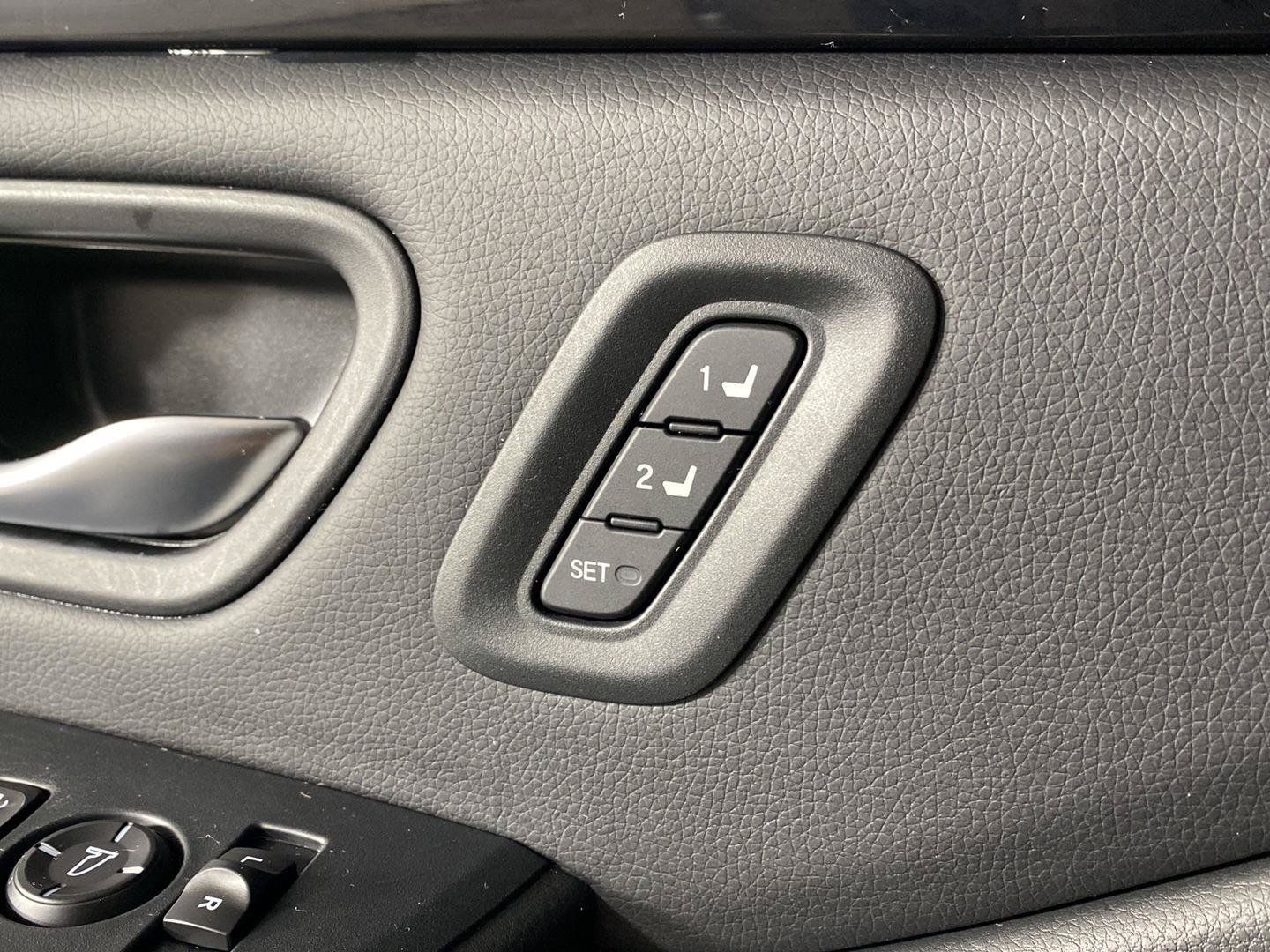 Used 2023 Honda Pilot EX-L image 25