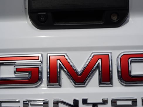 New 2025 GMC Canyon AT4 w/ Nightfall Edition image 13