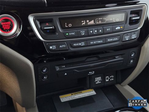 Used 2021 Honda Pilot Elite image 25