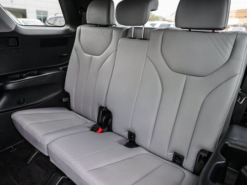 Used 2024 Hyundai Palisade SEL FWD image 9