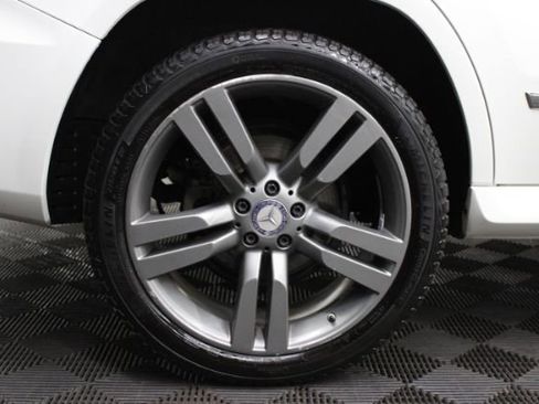 Used 2014 Mercedes-Benz GLK 350 4MATIC image 6