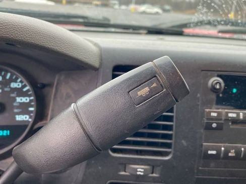 Used 2008 Chevrolet Silverado 1500 W/T w/ Towing Package image 10