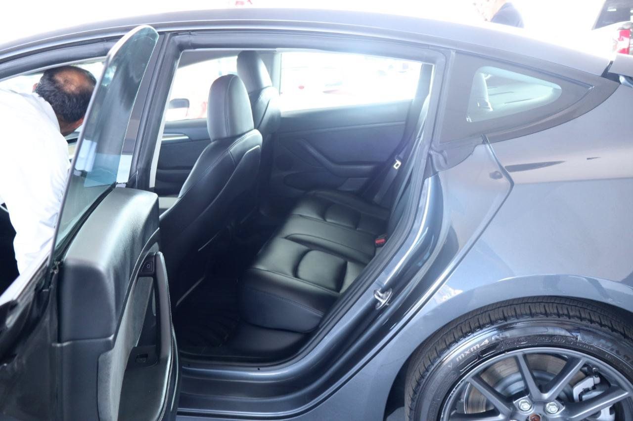 Used 2023 Tesla Model 3 Standard Range RWD image 27